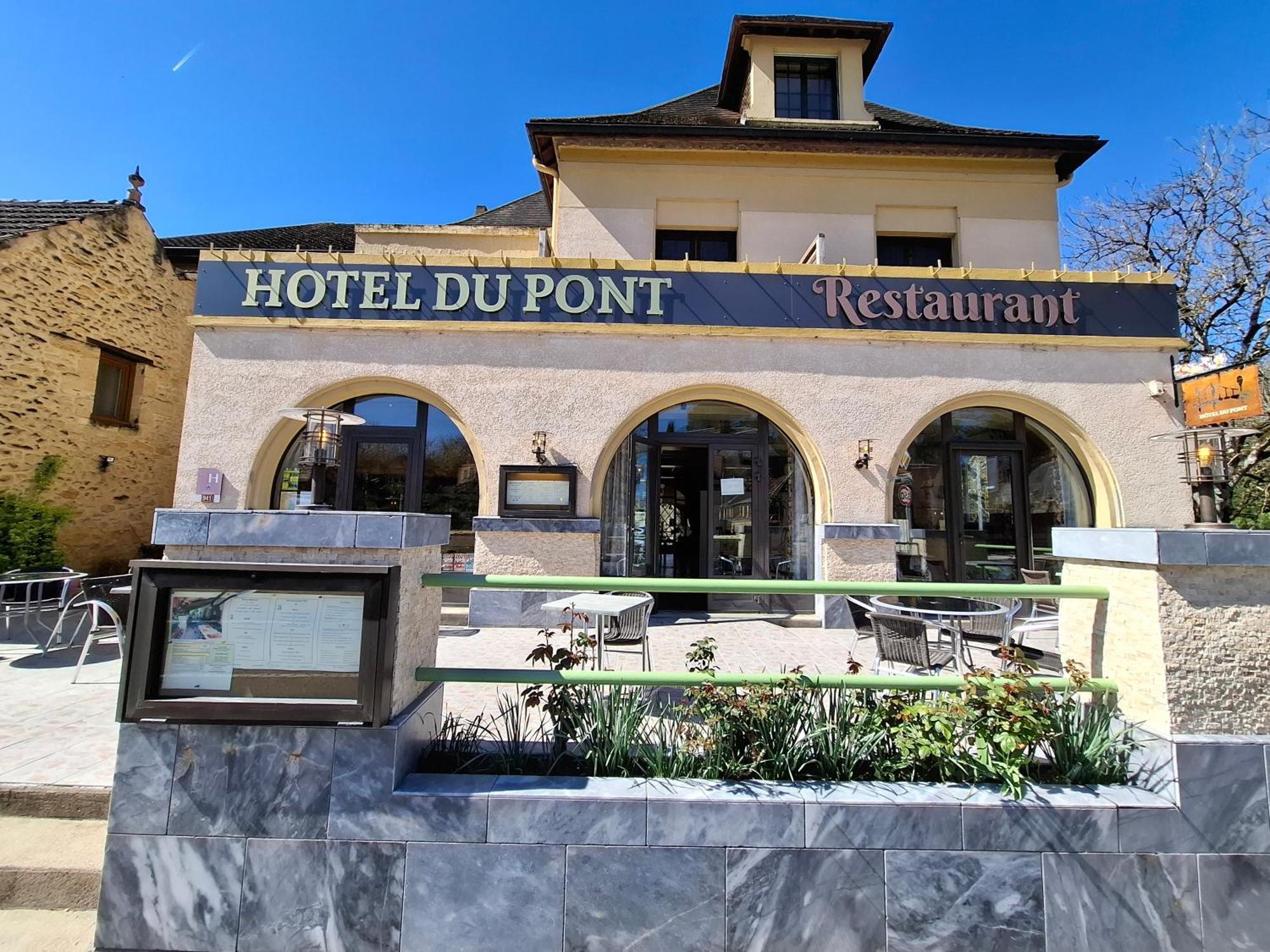 Hotel Du Pont Et Restaurant A Groléjac Exterior foto